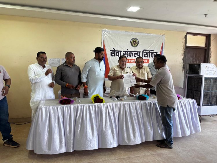 रायपुर नगर निगम जोन 6 में लगाए गए जोन स्तरीय सेवा संकल्प शिविर में पहुँचे रायपुर दक्षिण विधायक सुनील सोनी