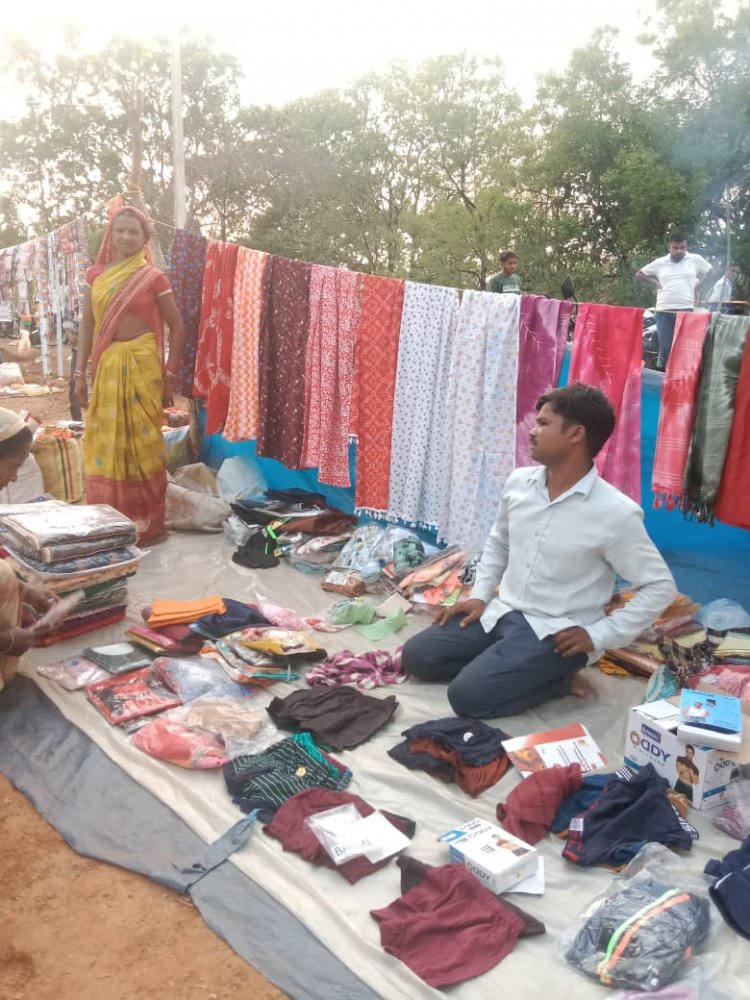 गांव-गांव कपड़े बेचने से अपनी दुकान तक, श्यामबाई ने बनाई आत्मनिर्भर पहचान