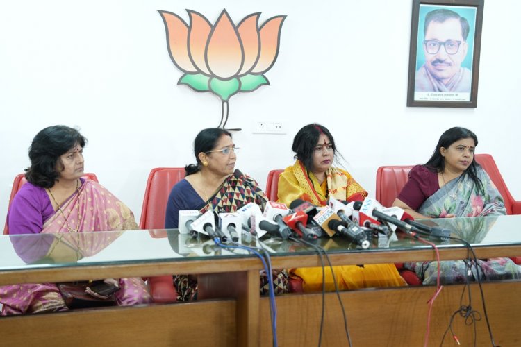 राज्यसभा सांसद लक्ष्मी वर्मा ने कहा : नगरीय निकाय चुनाव में लाभ लेने के लिए भूपेश बघेल कर रहे अनर्गल बयानबाजी, एफआईआर दर्ज की जाए