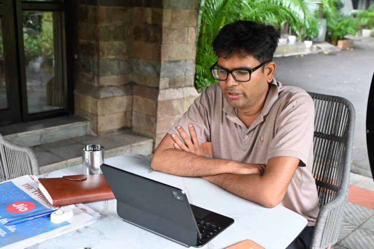  सरिया क्षेत्र की विकास परियोजनाओं की प्रगति की वित्त मंत्री ओ.पी. चौधरी ने की समीक्षा