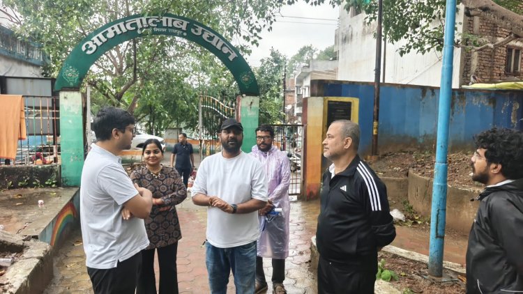 निगम लोककर्म विभाग अध्यक्ष दीपक जायसवाल से चर्चा कर जनसमस्याओं से हुए अवगत
